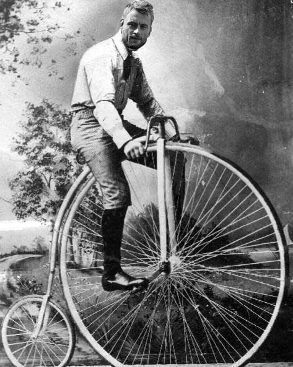 Велосипед пенни фартинг 19 века
