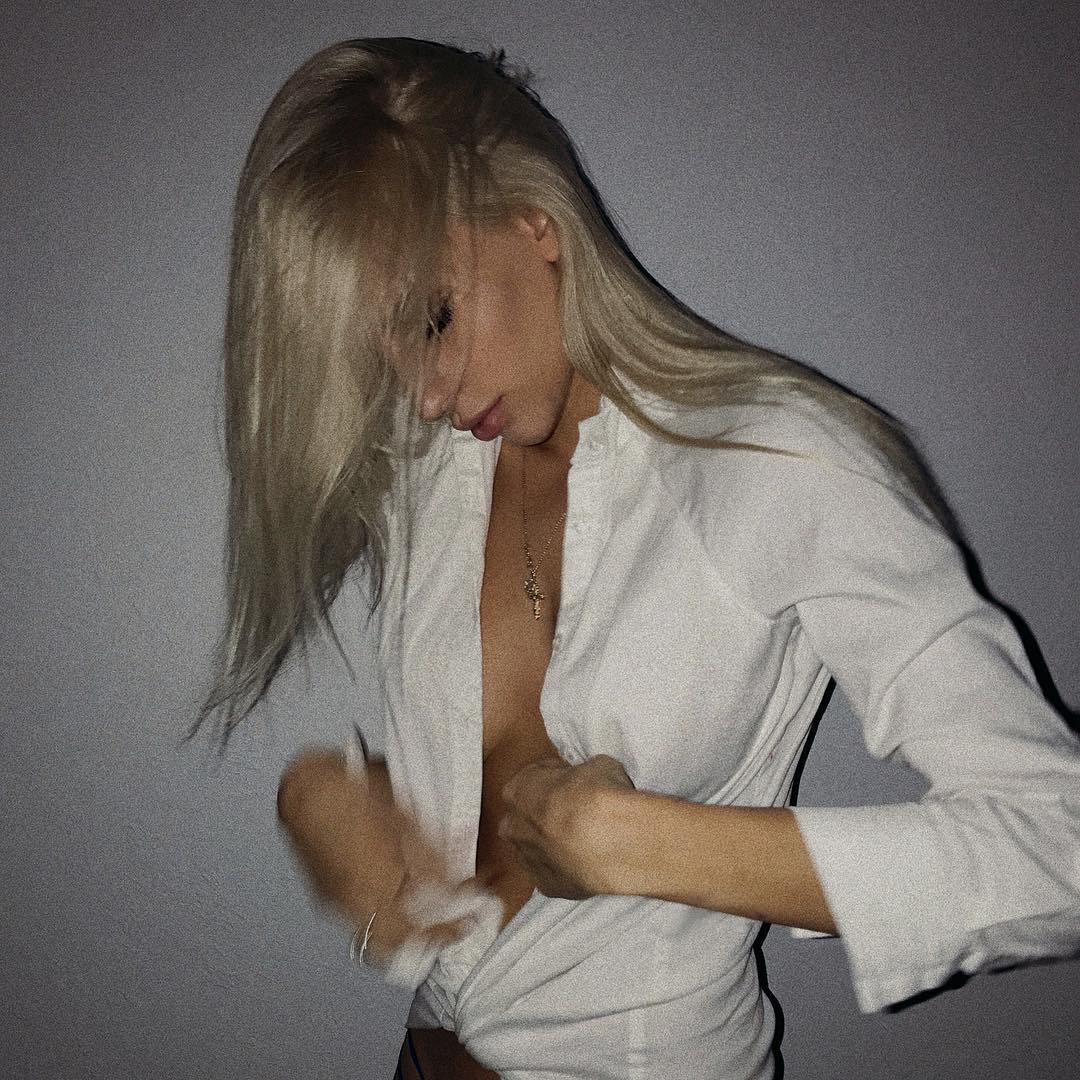 Яна Кудрявцева выложила снимок в Instagram