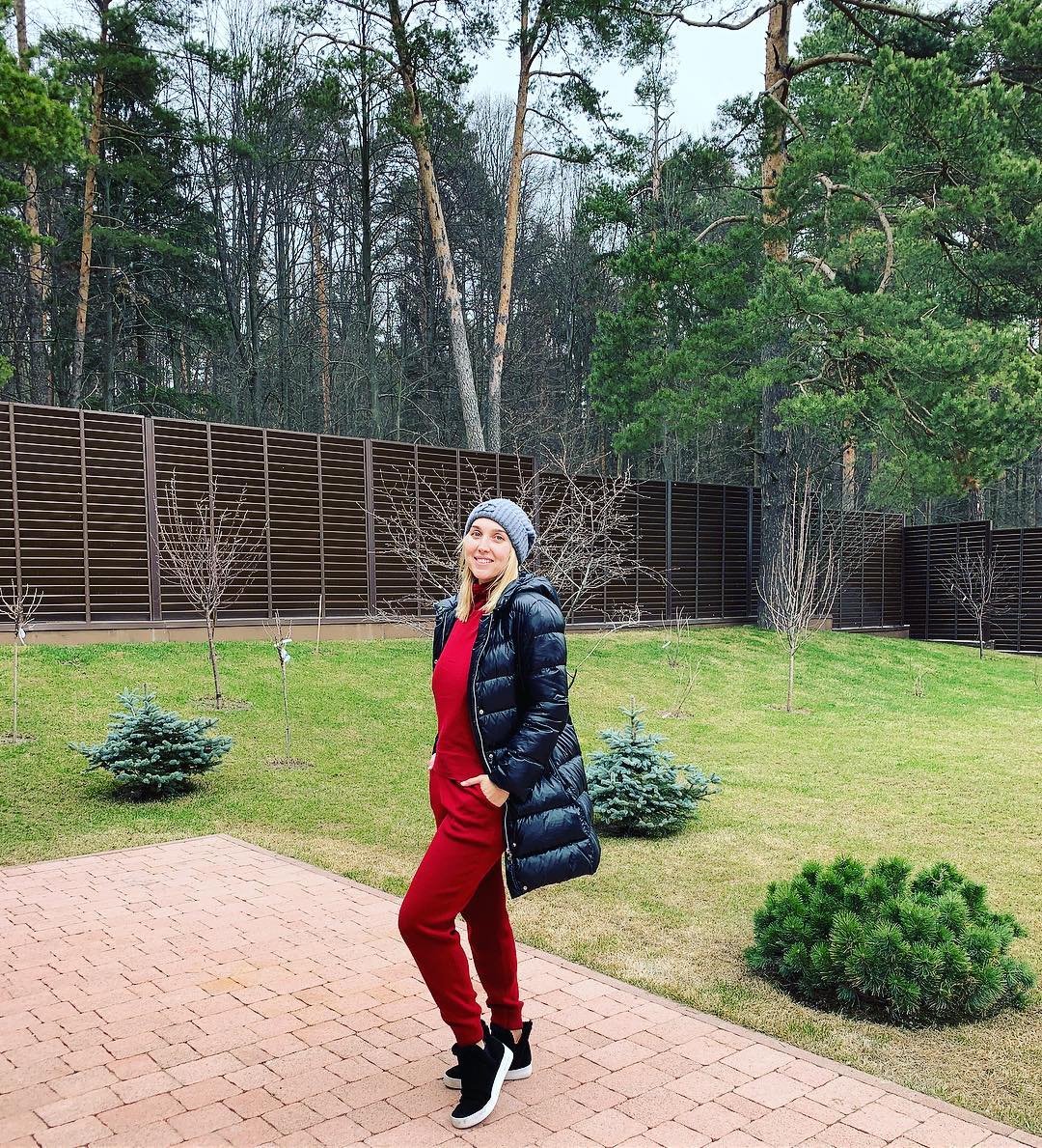 Елена Веснина поделилась новым снимком в Instagram