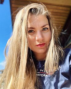 Спортсменка сборной команды России Виктория Сливко 8 октября сфотографировалась и выложила снимок в бесплатном приложении для обмена фотографиями и видеозаписями Instagram