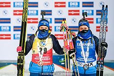 Биатлонистка сборной команды Швеции Ханна Эберг 3 декабря представила миру свой фотоснимок в своем официальном Инстаграм-аккаунте и сделала подпись:  «Look at this proud big sister over here How would you spell the Oberg-podium?».