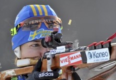 Sweden's Anna Carin Olofson-Zidek competes during the Biathlon World Cup women's individual competition in Pokljuka December 17, 2009.