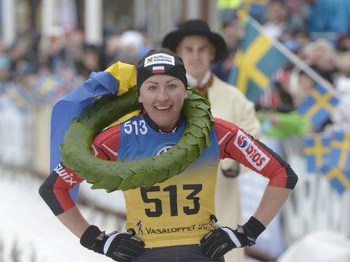 Горнолыжница Вонн выиграла супергигантский слалом на этапе КМ в Германии