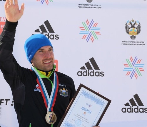 Евгений Гараничев выиграл преследование чемпионата России по биатлону в Увате