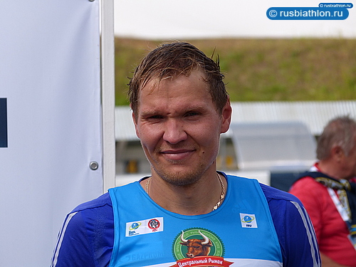 Сергей Клячин одержал победу в индивидуальной гонке на чемпионате России по летнему биатлону
