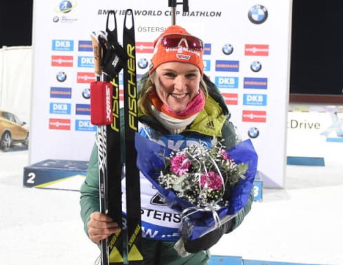 Дениз Херрман выиграла женский спринт 1 этапа Кубка мира по биатлону в шведском Эстерсунде. Юрлова — 27-ая