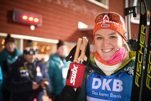 Дениз Херрман победила в женской гонке преследования на 1 этапе Кубка мира по биатлону в шведском Эстерсунде. Юрлова-Перхт – 11-я
