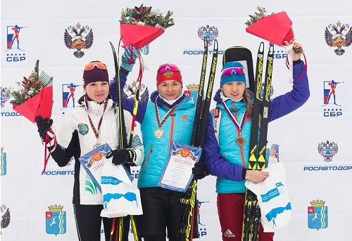 Ирина Услугина выиграла спринт на 3 этапе Кубка России по биатлону в Чайковском