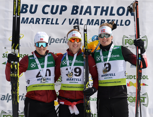 Норвежские биатлонисты заняли весь пьедестал в первом спринте финального этапа Кубка IBU
