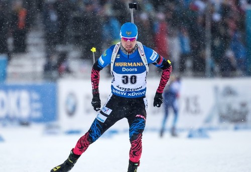 Александр Логинов — 9-й в спринте на финальном этапе Кубка мира в Холменколлене