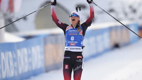 Тириль Экхофф выиграла женский пасьют 2 этапа Кубка мира по биатлону в Хохфильцене. Миронова — 11-я