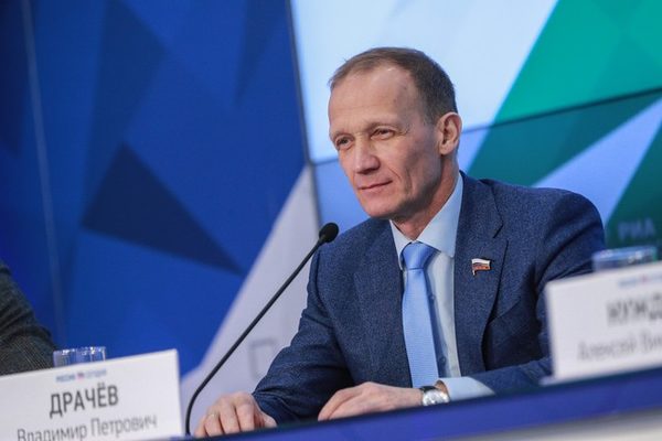 Драчев покинул пост главы СБР. Майгуров — единственный кандидат на президентское кресло
