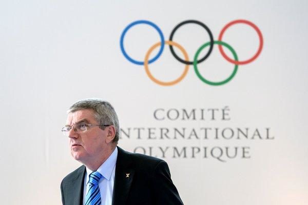 МОК призвал международные федерации перенести или отменить все соревнования в России и Беларуси