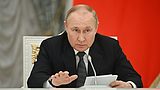 Путин поручил обеспечить проведение турниров с участием иностранных спортсменов и увеличить отчисления от азартных игр на развитие спорта